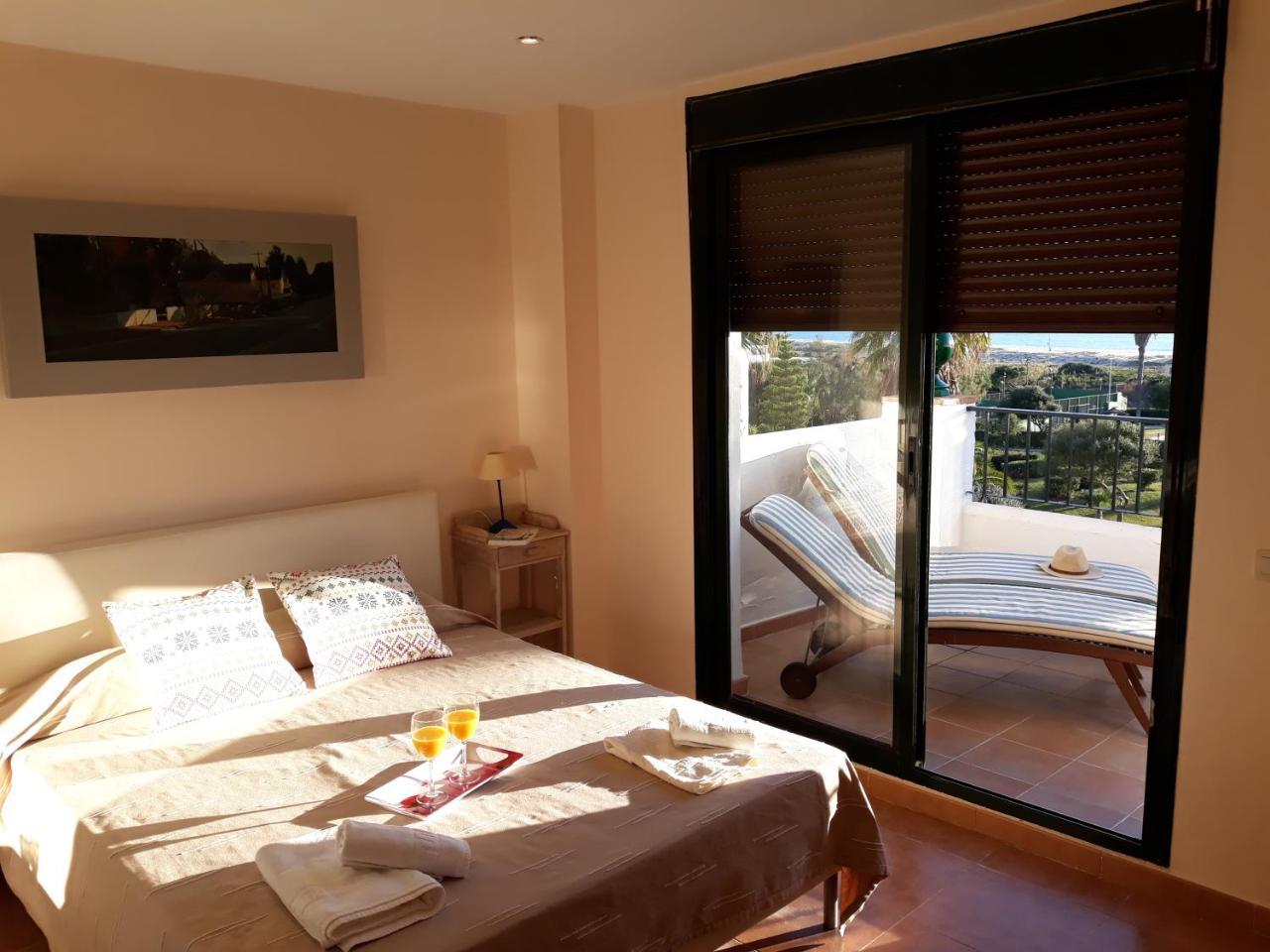 Casas De Mar Atlanterra * Zahara de los Atunes
